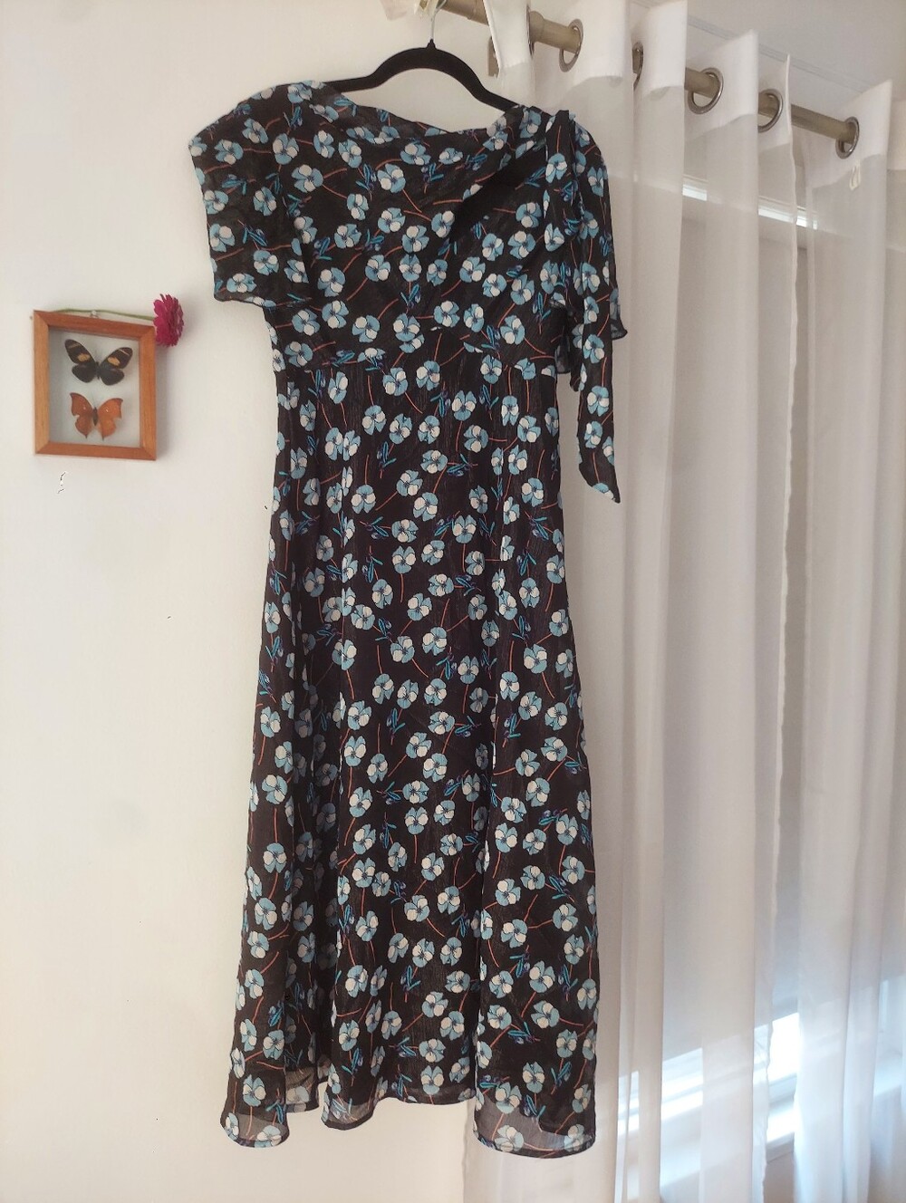 Nasty Gal Flowy Midi Dress Black & Blue Metallic Floral US 6